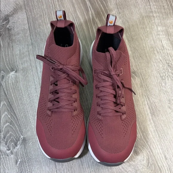 Carhartt Women's Burgundy Athletic Shoes - Picture 4 of 8